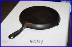 RARE Vintage 1920-30's Wagner Ware Cast Iron #8 Shallow Skillet Model No. 1098