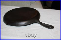 RARE Vintage 1920-30's Wagner Ware Cast Iron #8 Shallow Skillet Model No. 1098