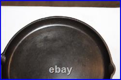 RARE Vintage 1920-30's Wagner Ware Cast Iron #8 Shallow Skillet Model No. 1098