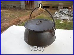 Rare 1700's Sprue Mark Antique Cast Iron 3 1/2 Gallon Cauldron Gypsy Stew Pot