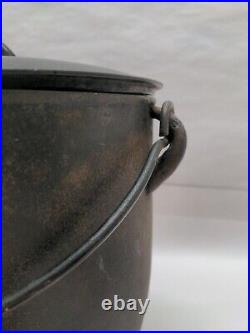 Rare Antique 18th C. Cast Iron Bean Pot With Lid