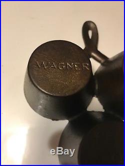 Rare Fully Marked Wagner Ware No. 2 Cast Iron Gem Pan