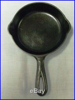 Rare Griswold #2 Cast Iron Skillet Large Block Logo #703