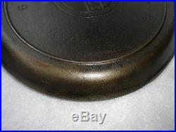 Rare Griswold N. E. Griddle Slant 9