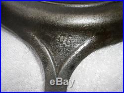 Rare Griswold N. E. Griddle Slant 9