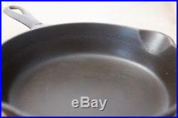 Rare Griswold No. 4 Cast Iron Skillet 702 With Heat Ring And Slant Logo