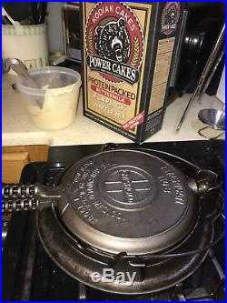 Rare Griswold Slant CLOWS Cast Iron Waffle Iron #8, Ready to Use