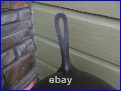 Rare Large #8 Early Lodge Cast Iron Bulge Stew Pot Cracked