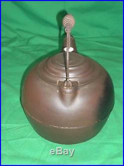 Rare Rare #8 Erie Spider Logo Cast Iron Tea Kettle Sits Flat Pre Griswold