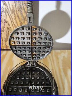 Rare Wardway Cast Iron Waffle Maker Made by Wagner Ware Pat D 9-15-25