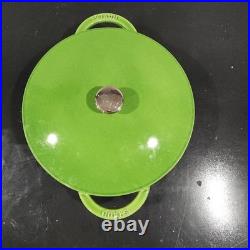 STAUB #24 Apple Green ENAMEL CAST IRON FRENCH DUTCH OVEN pot 9 1/2 2.5 QUART