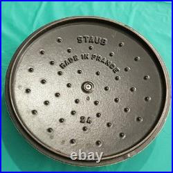 STAUB #24 Apple Green ENAMEL CAST IRON FRENCH DUTCH OVEN pot 9 1/2 2.5 QUART