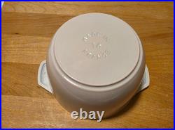 STAUD Cast Iron 1.5 qt, Petite French Oven, Pink