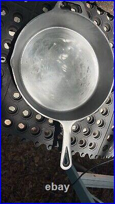 Sanded cast iron skillet 10inch