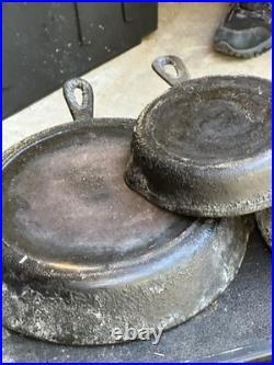 Set Of 4 Vintage Cast Iron Skillets
