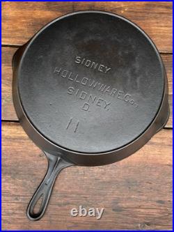 Sidney Hollow Ware #11 Cast Iron Skillet