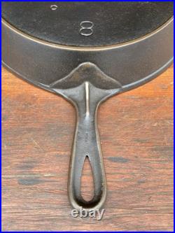 Sidney Hollow Ware #8 Cast Iron Skillet