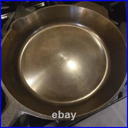 Skillet, Fredricksburg Cast Iron Company #10 Sits Flat Very Smooth