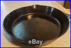 Solid & Sturdy Cast Iron Skillet GRISWOLD No. 10 716B