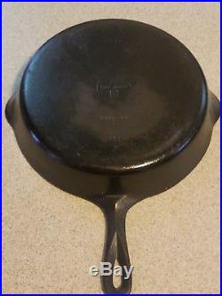 Solid & Sturdy Cast Iron Skillet GRISWOLD No. 10 716B