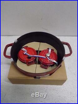 Staub 5.5-quart Cherry Red Round Dutch Oven with Two Mini Cast Iron Cocottes