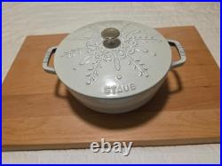 Staub Cast Iron 3.75 qt, Essential, French Oven, Snowflake