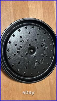 Staub Cast Iron 4 qt, Round, Dutch Oven, Graphite Grey