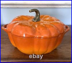 Staub Cast Iron Pumpkin Cocotte Large 5-Qt Dutch Oven Orange Ombré