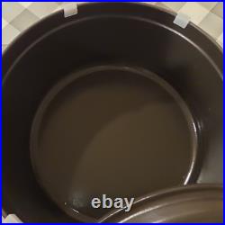 Staub La Cocotte Round Cast Iron Enamel 4 qt Dutch Oven/Cocotte Black Lid