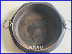 Sukiyaki antique/ vintage cast iron pot