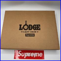 Supreme SS22 Lodge 10 Cast Iron Skillet Black Brand New DS