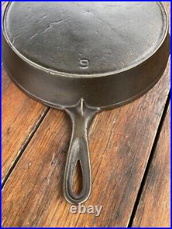 The Favorite #9 Cast Iron Skillet