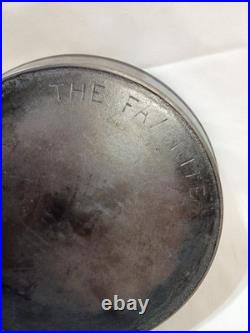 The Favorite #9 Cast Iron Skillet With Wobble and Crack (Please Read)