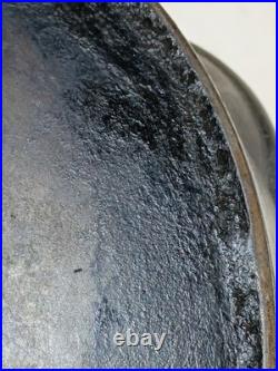 The Favorite #9 Cast Iron Skillet With Wobble and Crack (Please Read)