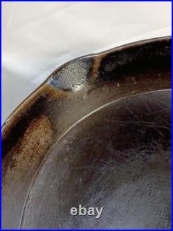The Favorite #9 Cast Iron Skillet With Wobble and Crack (Please Read)