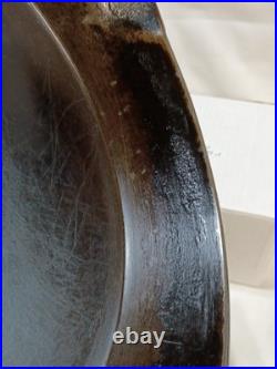 The Favorite #9 Cast Iron Skillet With Wobble and Crack (Please Read)