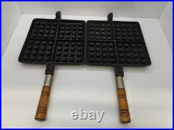 The Wagner M'F'G CO. Sidney O Square Cast Iron Waffle Maker 1910 With Base
