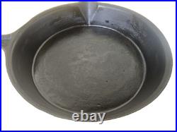 Unknown Gate Marked Fancy Handle #7 Cast Iron Skillet with Heat Ring RESTORED