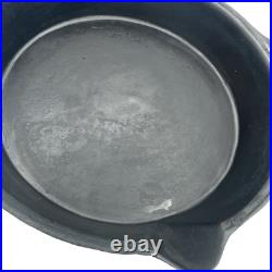 Unknown Gate Marked Fancy Handle #7 Cast Iron Skillet with Heat Ring RESTORED