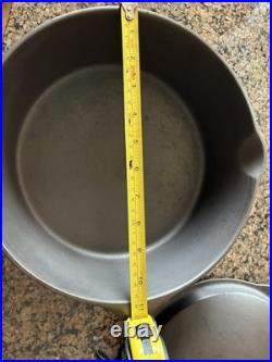 Unmarked Antique Wagner 11 Cast Iron Chicken Fryer withLid Restored Seasoned