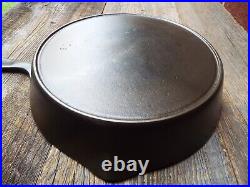 Unmarked Favorite #10, 11-1/4 Cast Iron Skillet, Restored