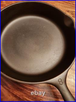 Unmarked Wagner #8 Cast Iron Skillet With Heat Ring, Maker Mark A (on handle)