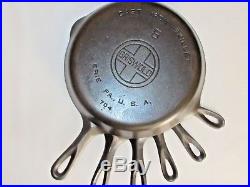 VINTAGE 1930's GRISWOLD MATCHING SKILLET SET with LARGE BLOCK LOGO (Ex. Cond.)