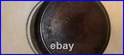 VINTAGE Crescent Ozark #8 Cast Iron Dutch Oven With Matching Beehive Cover