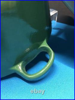 VINTAGE GREEN LE CREUSET ROUND DUTCH OVEN #28, MADE IN FRANCE (see Pictures)