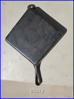 VINTAGE GRISWOLD CAST IRON #768 SQUARE UTILITY SKILLET ERIE, PA Small Logo