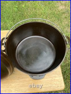 VINTAGE Wagner Ware Sidney O Cast Iron #8 Drip Drop Roaster Dutch Oven 1268A