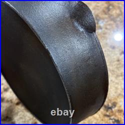 VTG Cast Iron Skillet Unmarked Marrietta 8 Early Heat Ring 5lb