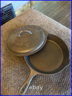 VTG GRISWOLD CAST IRON No 8 SKILLET With SELF BASTING Cover see Desc