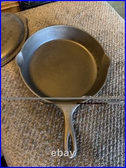 VTG GRISWOLD CAST IRON No 8 SKILLET With SELF BASTING Cover see Desc
